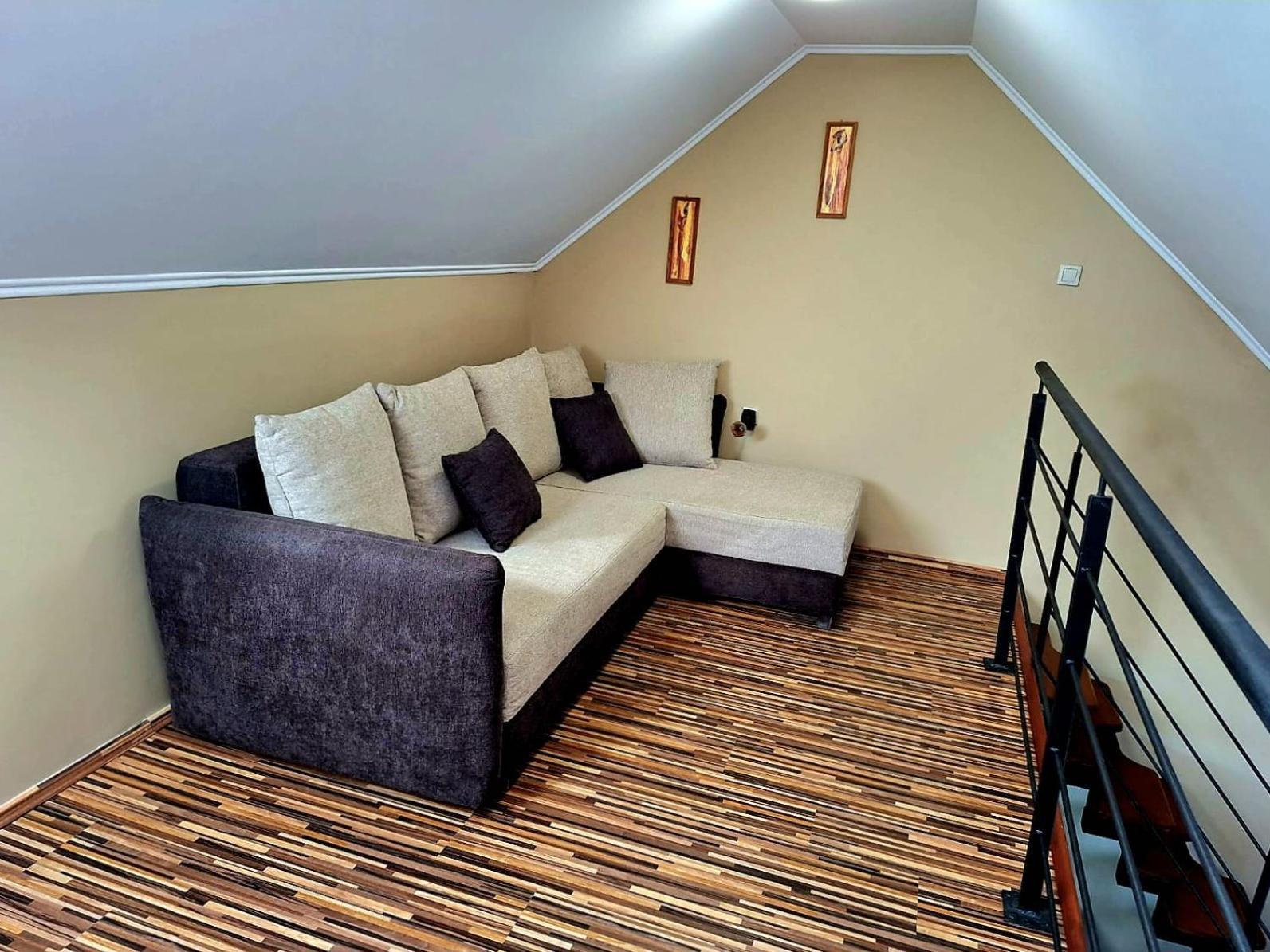 Angyal Apartman Gyula Εξωτερικό φωτογραφία